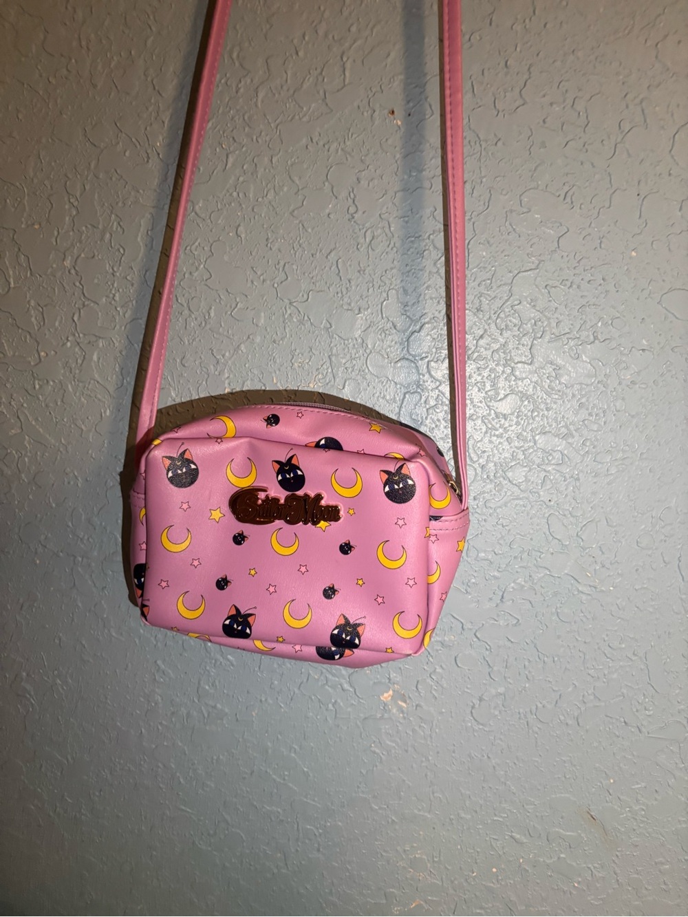 Hot Topic Exclusive Sailor Moon Luna P Mini CrossBody Bag